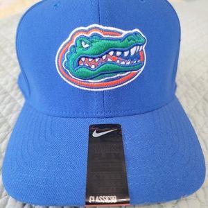 New With Tag Nike One Size Fits All Blue Florida Gators Hat.